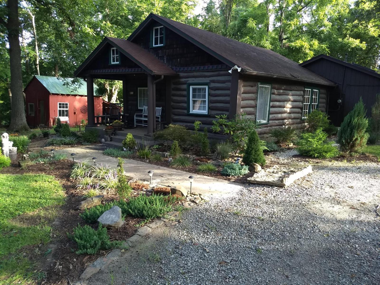 The Bent Branch Lodge - A Gnomes Retreat - Historic Virginia Log Cabin Coy Pond and Babbling Brook Main image 1